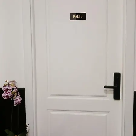 Mandarin Apulia B&B Bari Exterior photo